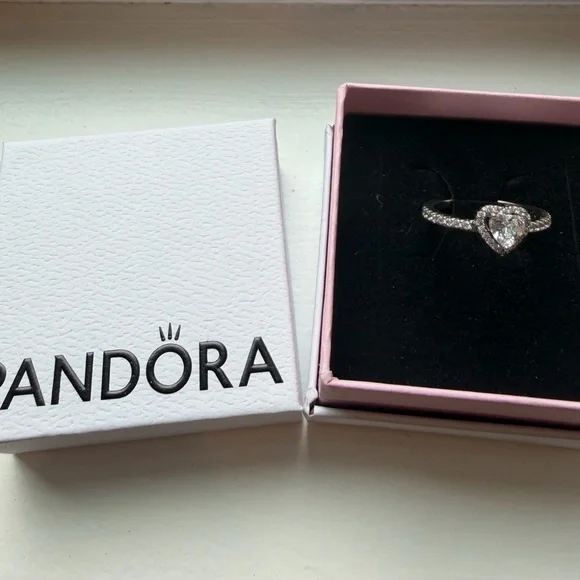 Pandora Silver Heart Ring with Clear Stones - Picture 1 of 4